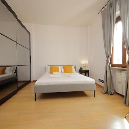 Cozy And Comfy Apartment In Piramide Metro Stop 로마 외부 사진