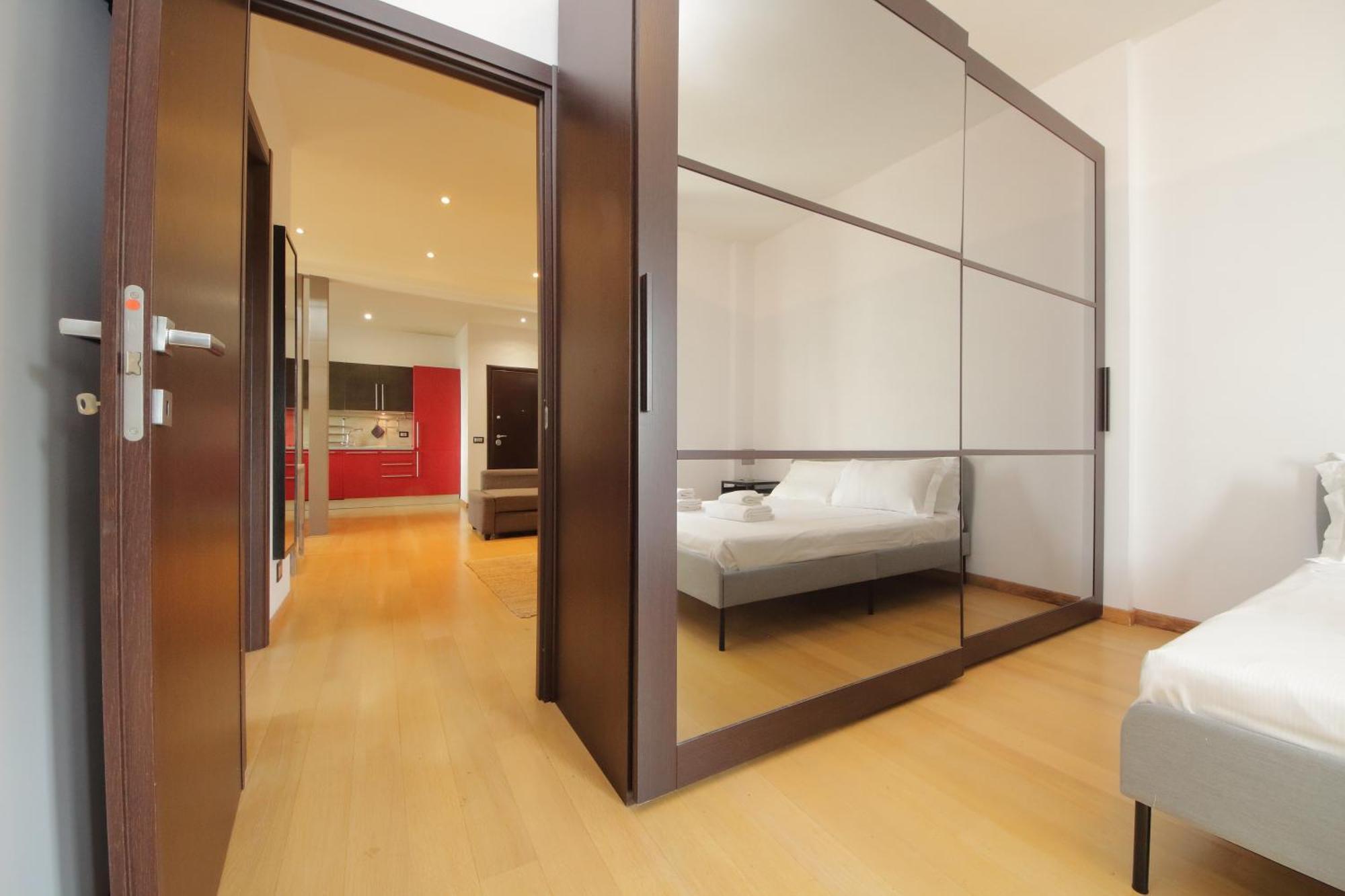 Cozy And Comfy Apartment In Piramide Metro Stop 로마 외부 사진