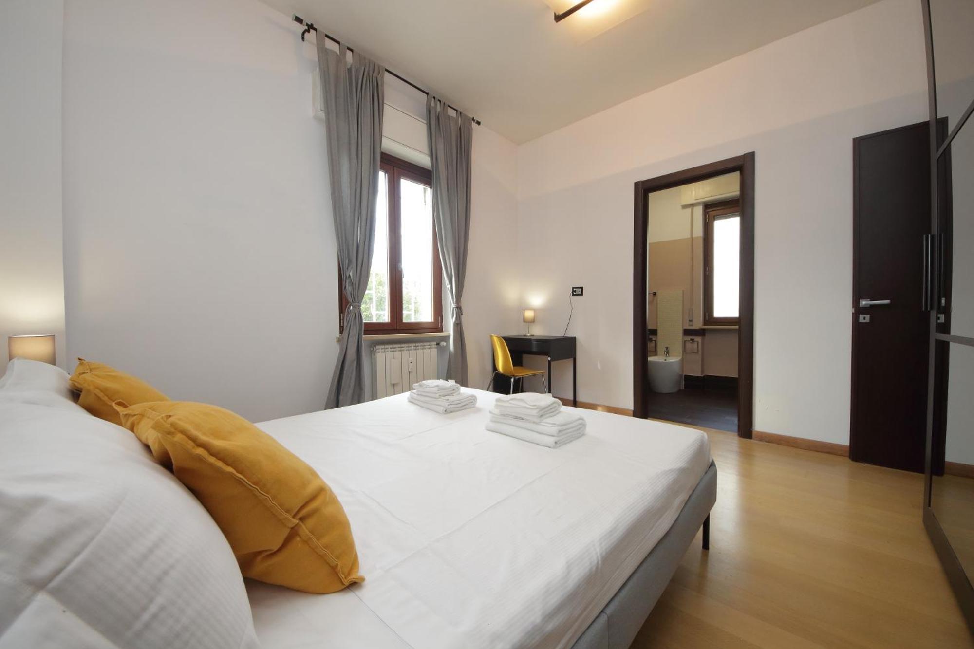 Cozy And Comfy Apartment In Piramide Metro Stop 로마 외부 사진